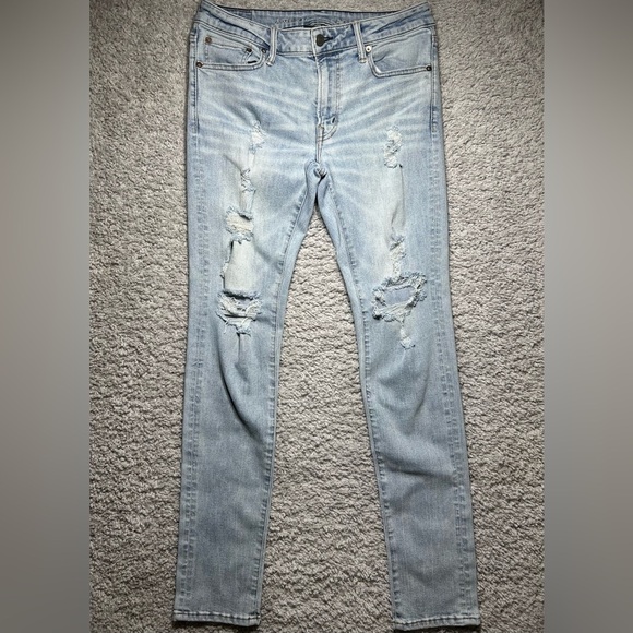 American Eagle Jeans Mens 33 x 30 Stacked Skinny Light Wash Distressed Flex Hole - Picture 1 of 5